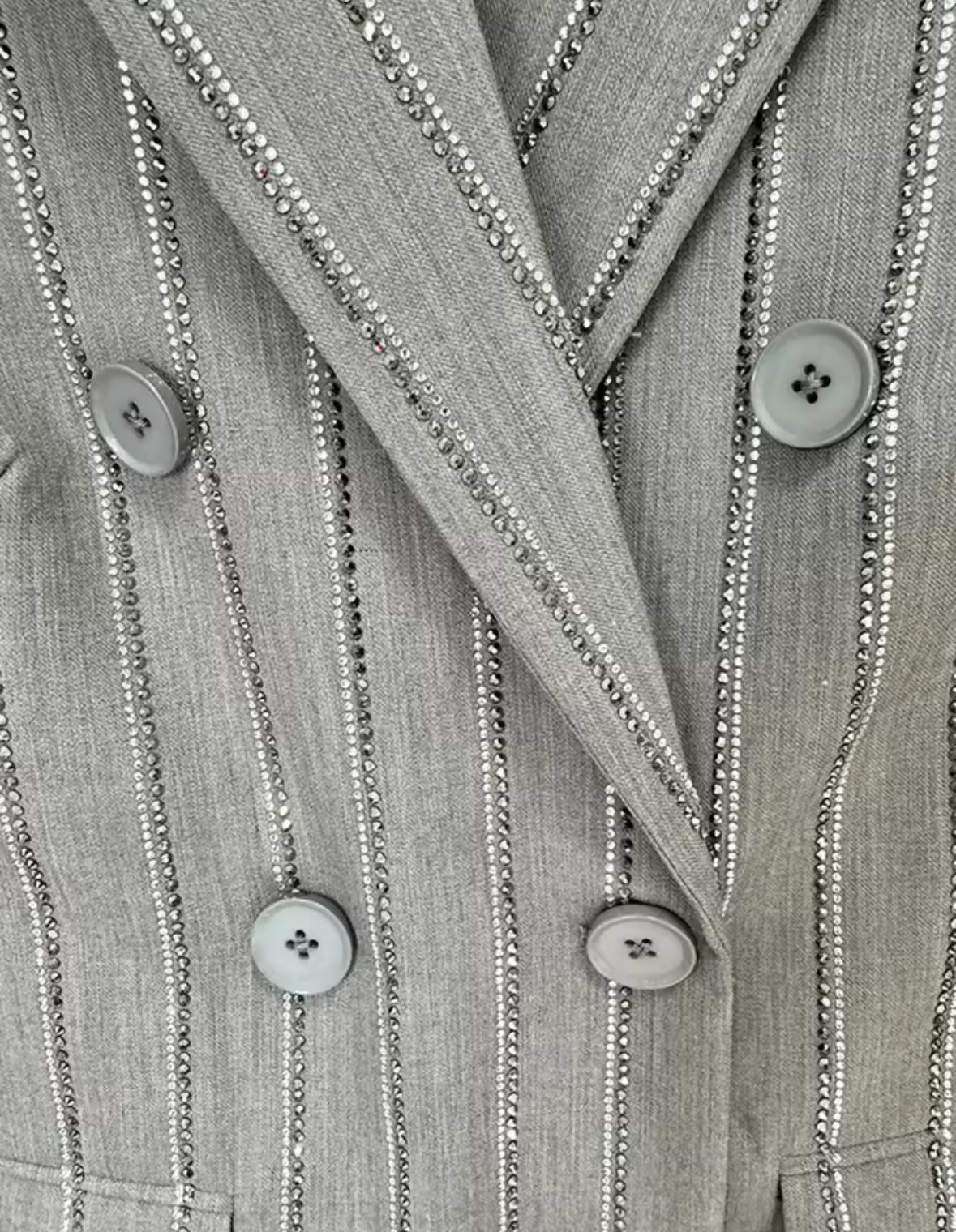 Aliana Suit
